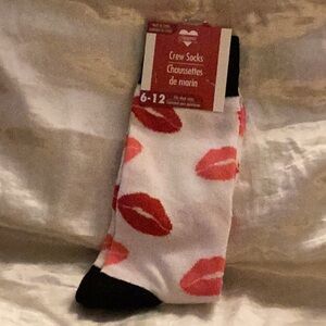 💋NWT So Cool “ LIPS “ Socks Fun to Wear Colorful 💋